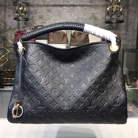 louis vuitton bags yupoo|louis vuitton chic shoulder bags.